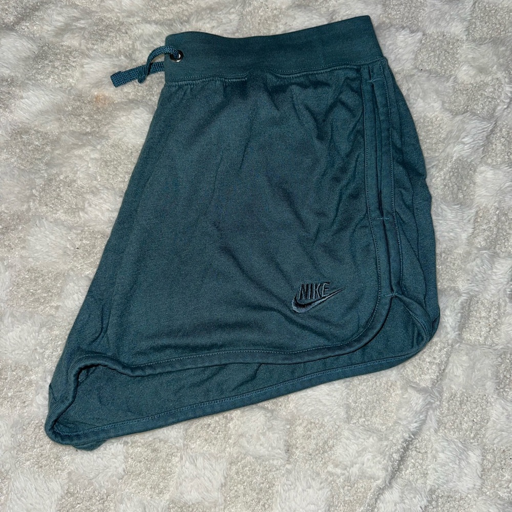 Nike Women's Teal Skirt